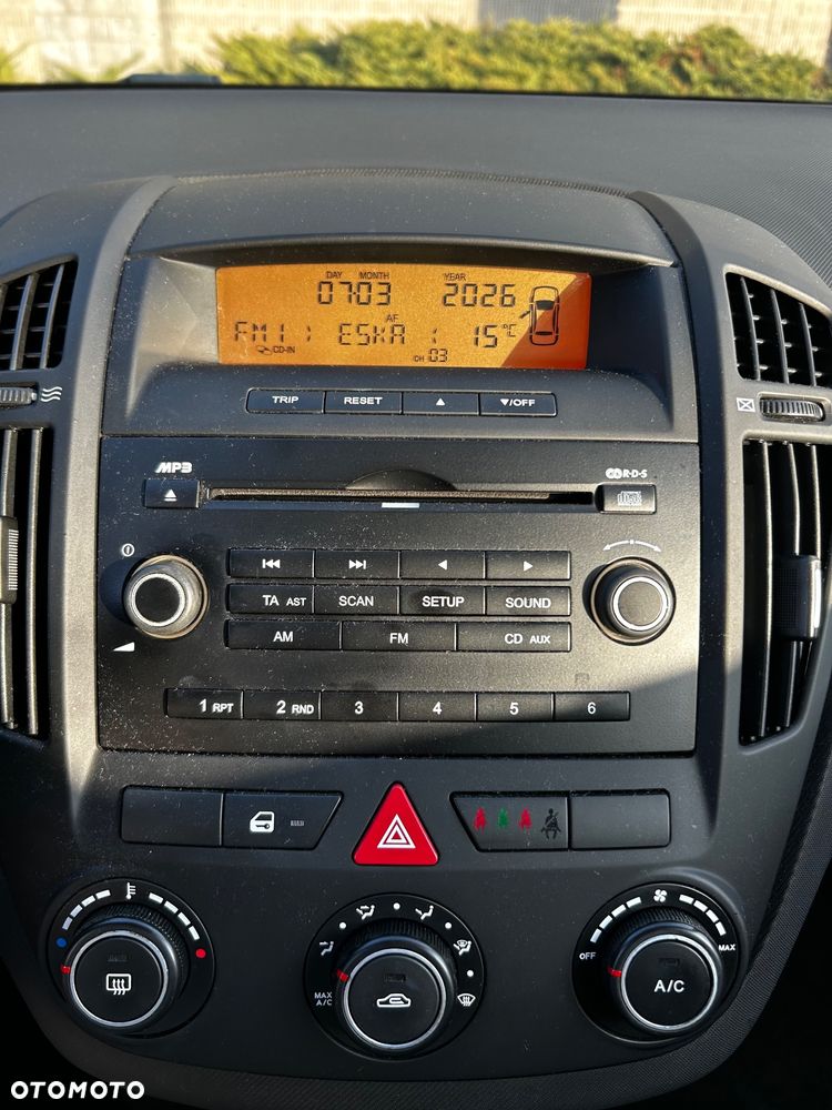 Kia ProCeed 1.6 CVVT LX - 18