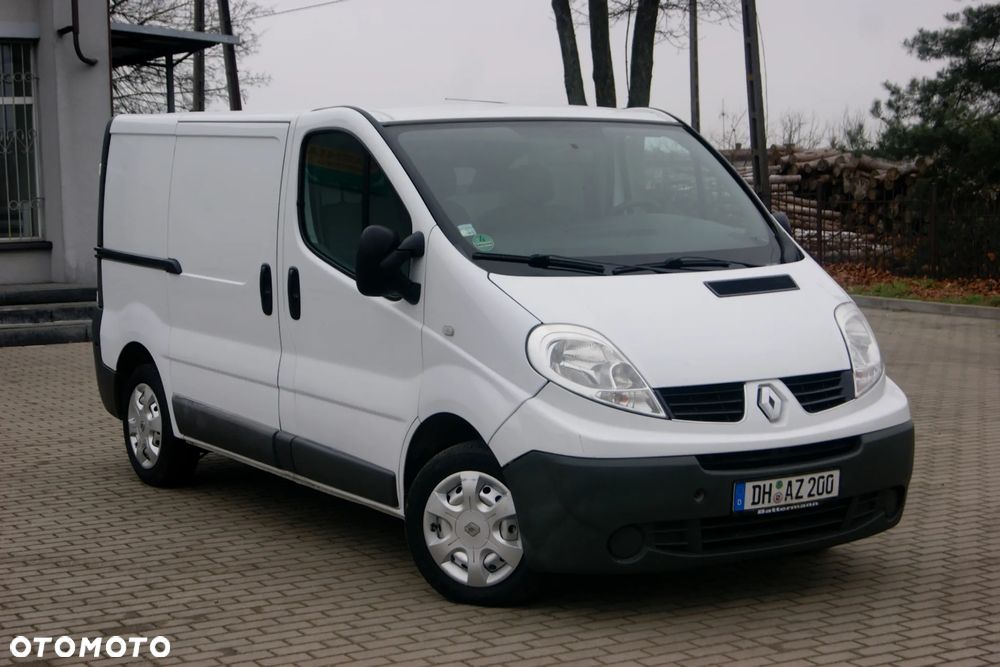 Renault TRAFIC - 4