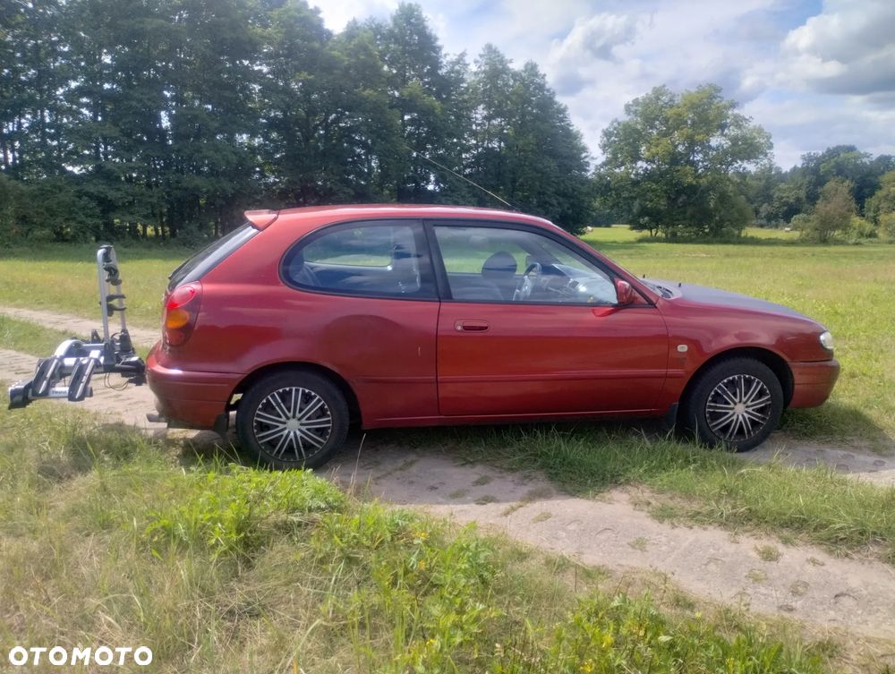Toyota Corolla 1.6 Linea Sol - 2
