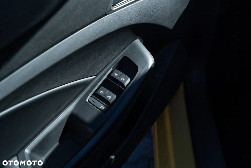 MG MG3 1.5 HEV+ Exclusive - 17