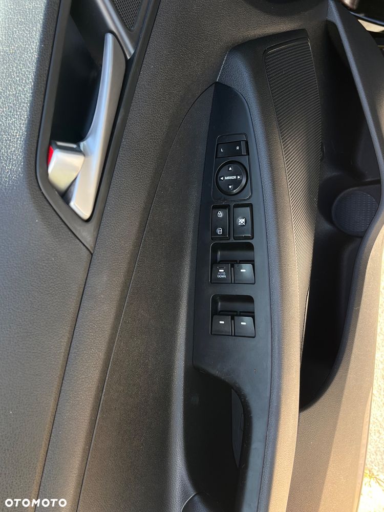 Hyundai Tucson - 11