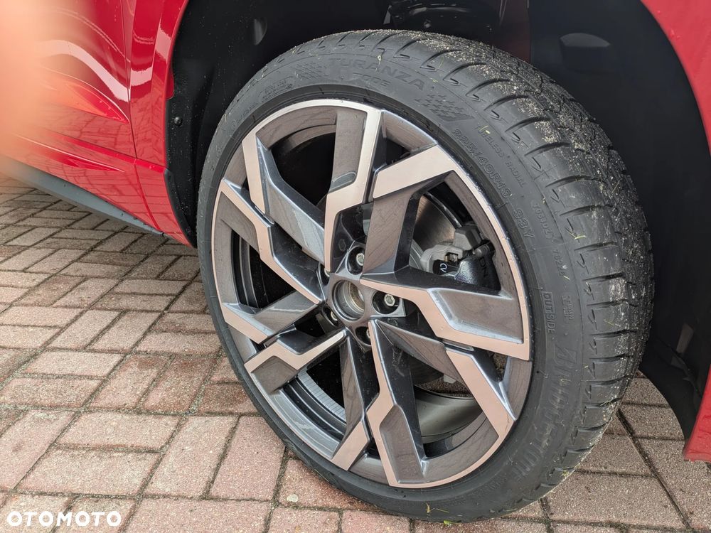 Skoda Karoq 1.5 TSI ACT Sportline DSG - 6