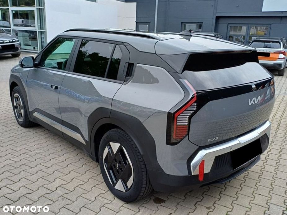 Kia EV3 - 4