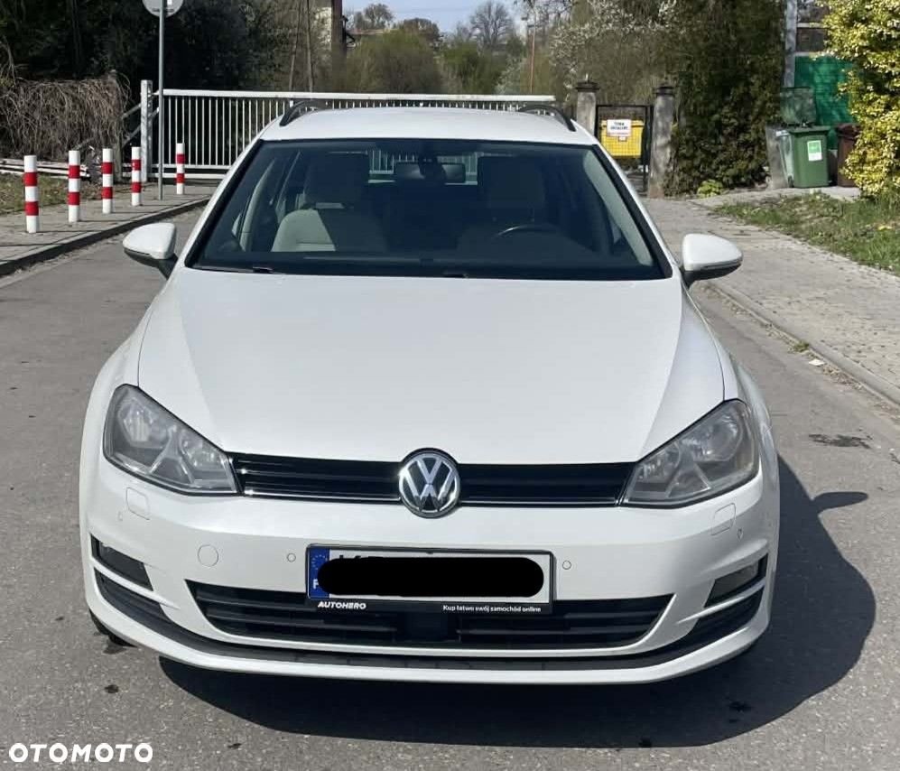 Volkswagen Golf 1.2 TSI BMT Comfortline - 1