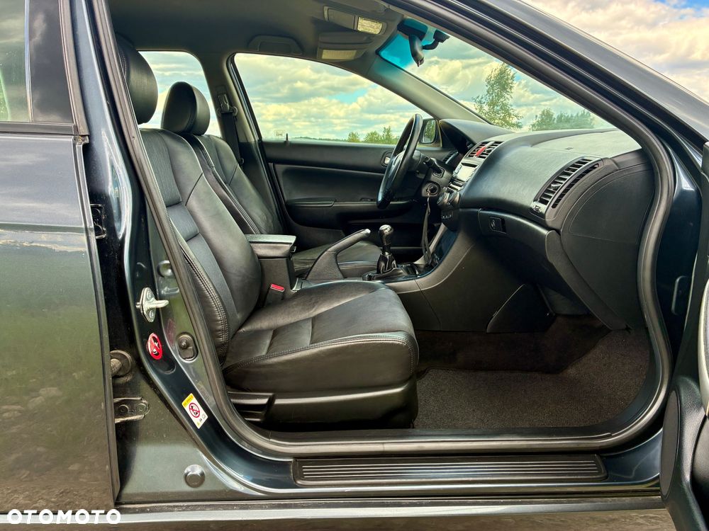 Honda Accord 2.0 i Executive - 24