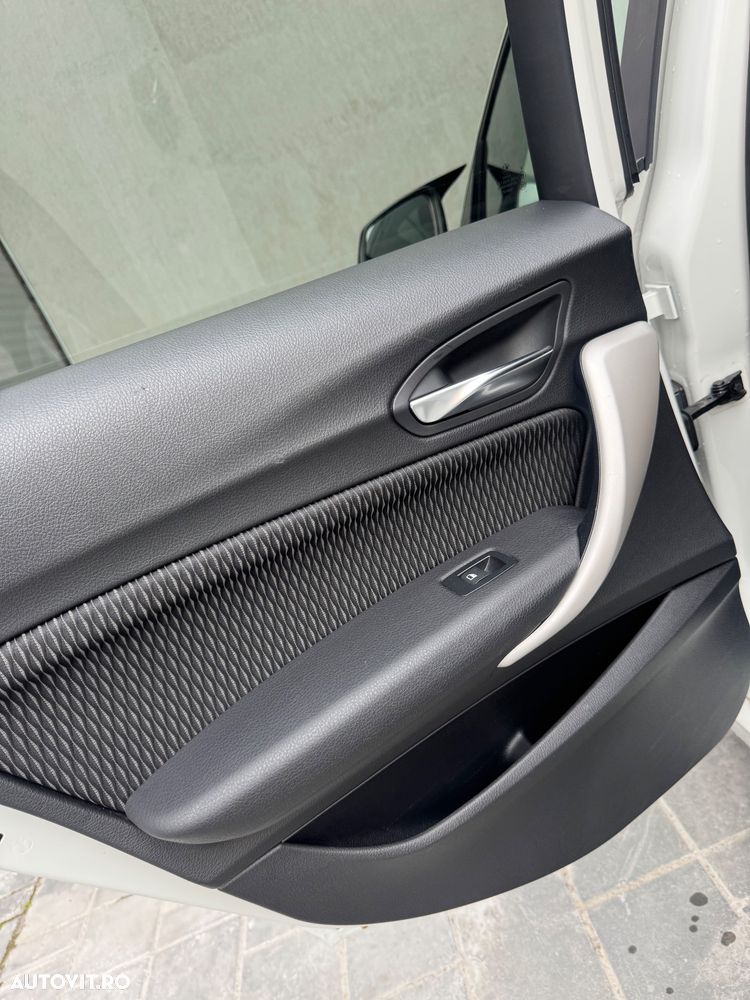BMW Seria 1 - 26