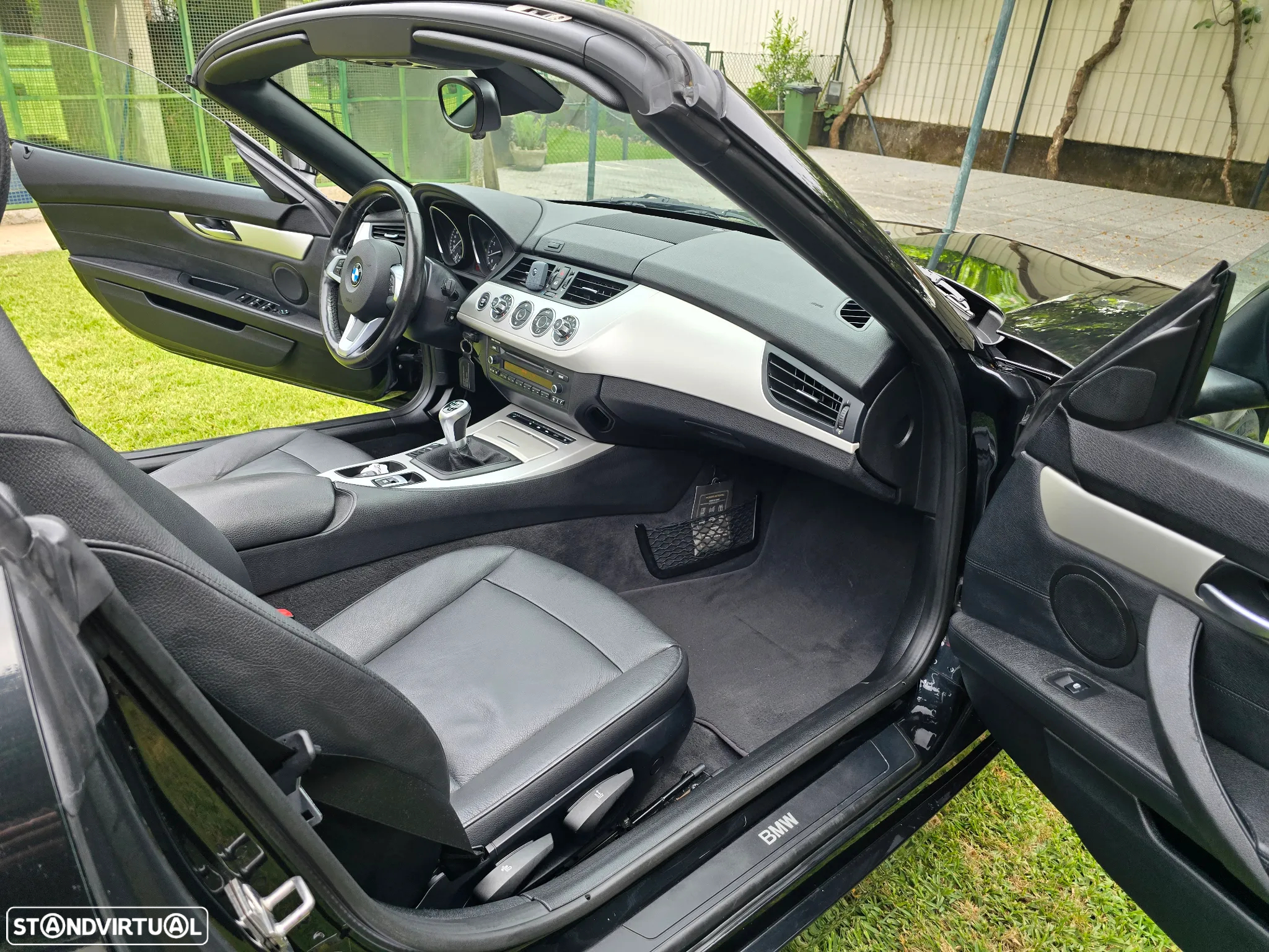 BMW Z4 20 i - 19