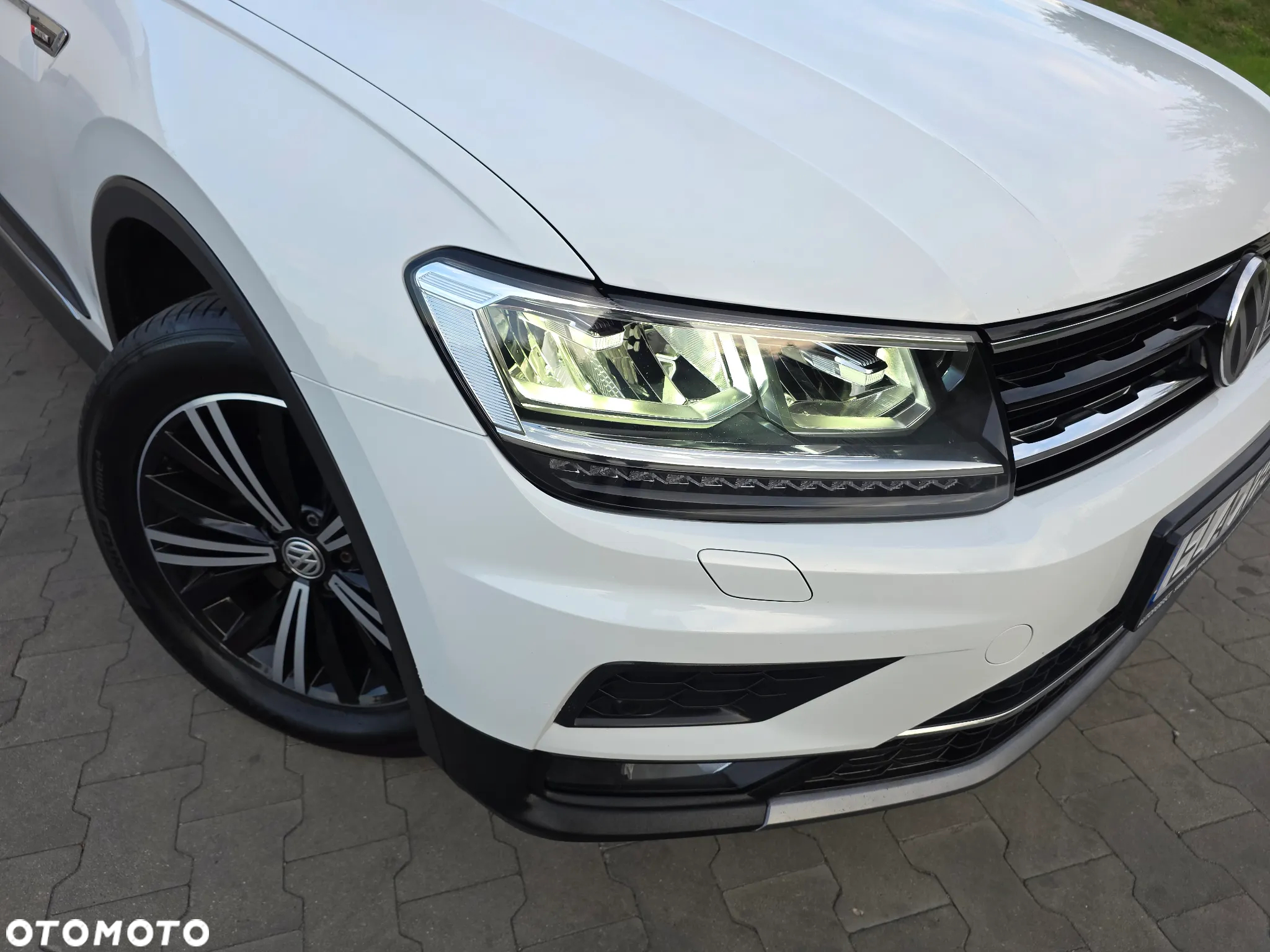 Volkswagen Tiguan 2.0 TDI SCR 4MOTION DSG Highline - 9