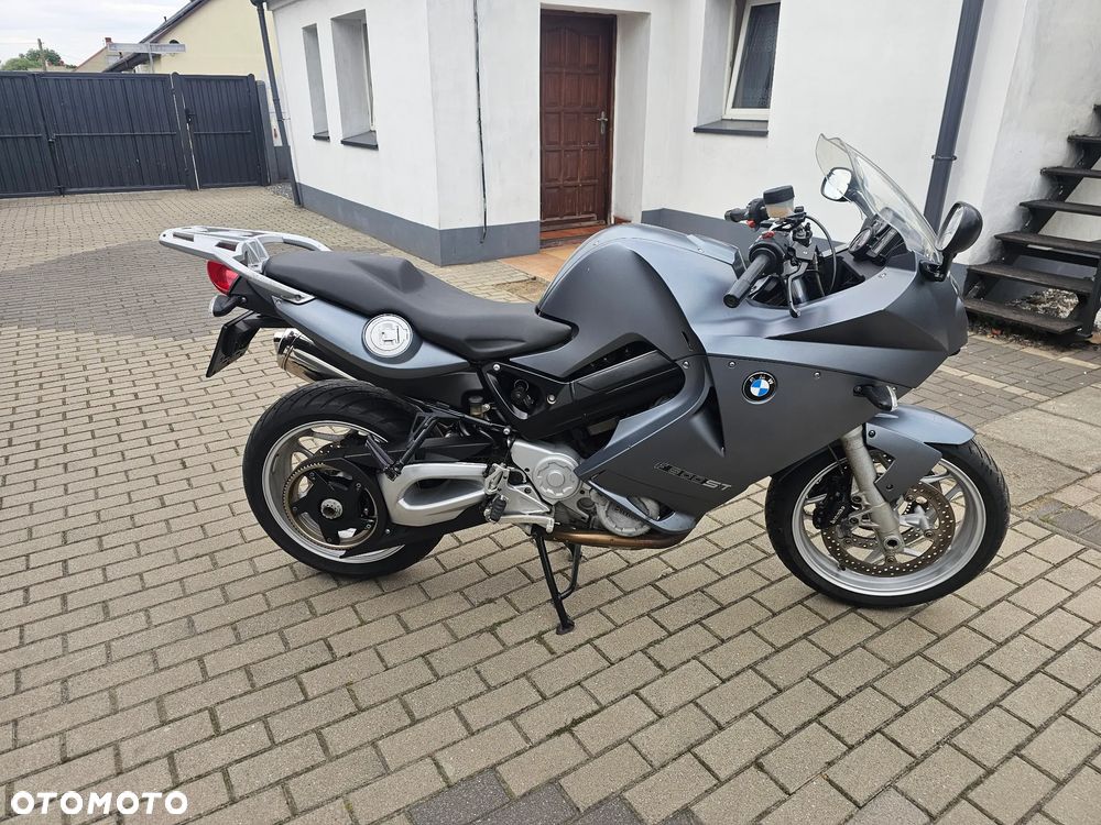 BMW F - 5