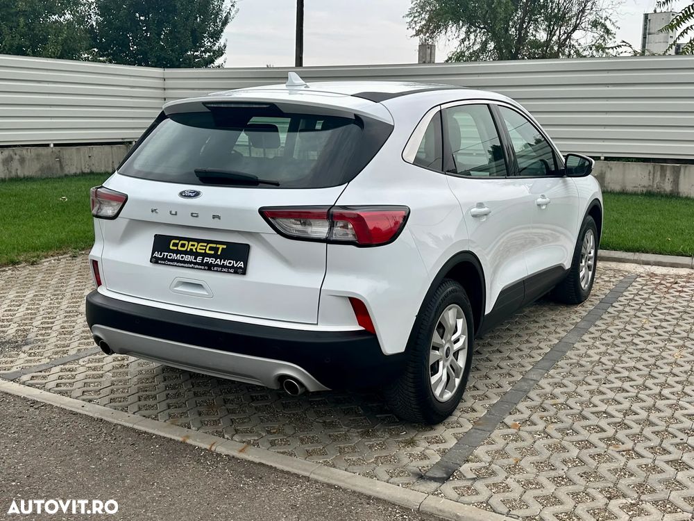 Ford Kuga - 4
