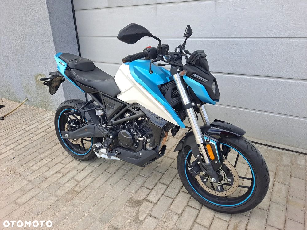 VOGE R125 - 9