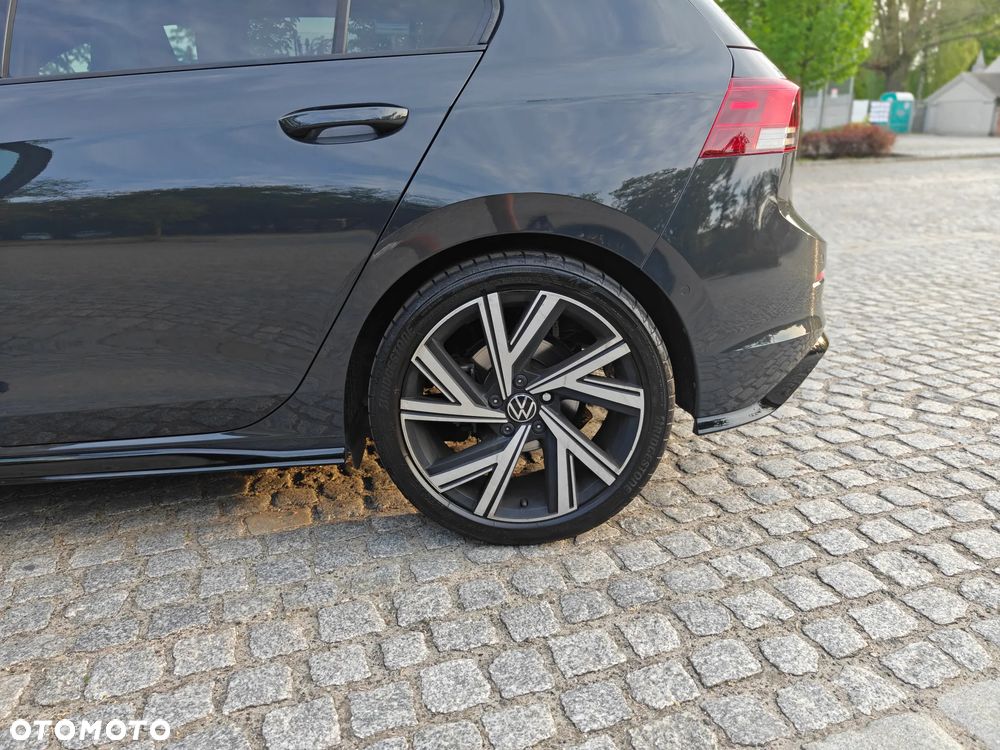 Volkswagen Golf - 19