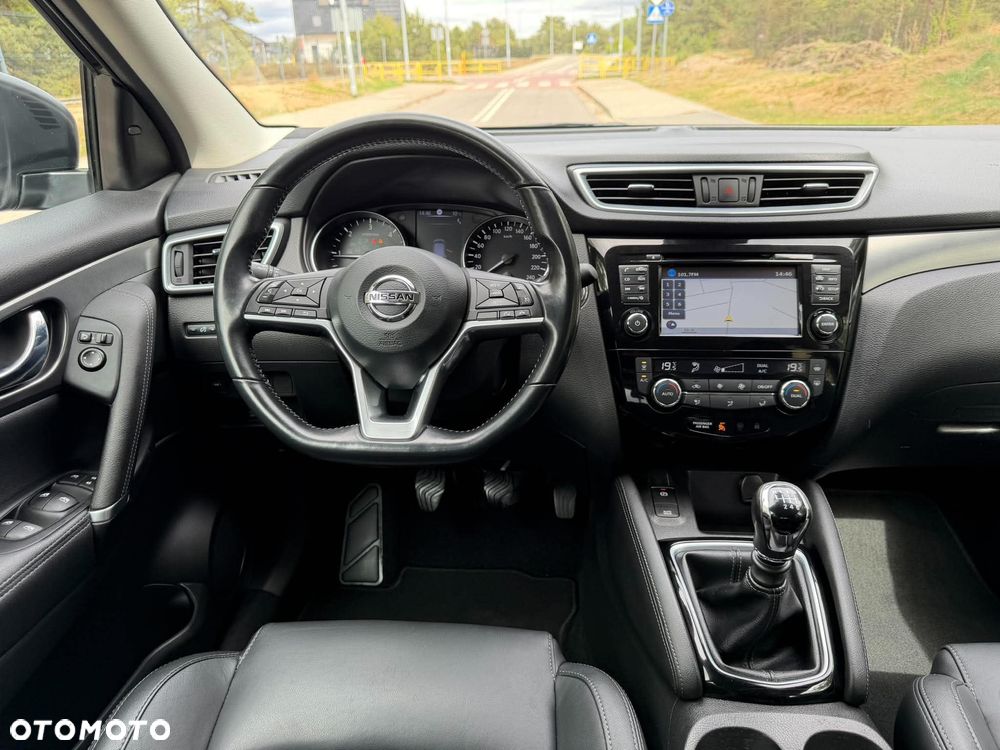 Nissan Qashqai 1.6 DCi Tekna+ - 8