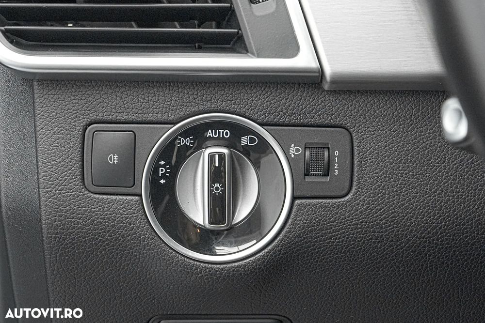 Mercedes-Benz ML 250 BlueTEC 4MATIC 7G-TRONIC - 23