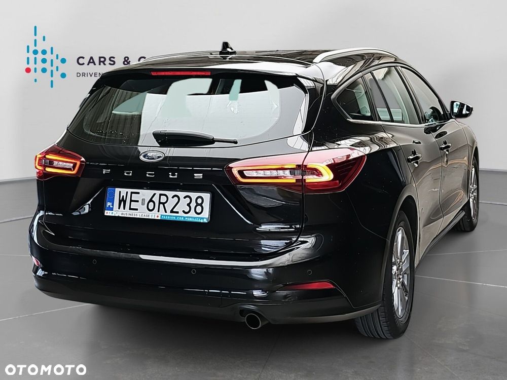 Ford Focus 1.0 EcoBoost Titanium - 27