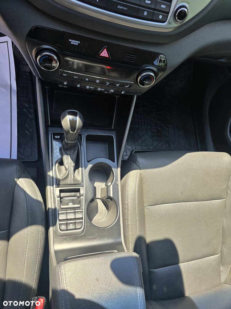 Hyundai Tucson 1.6 Turbo 4WD DCT Passion Plus - 17
