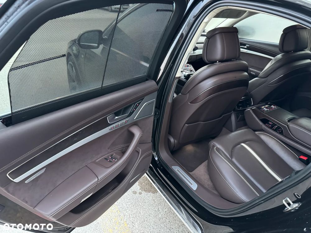 Audi A8 4.2 TDI Quattro - 16