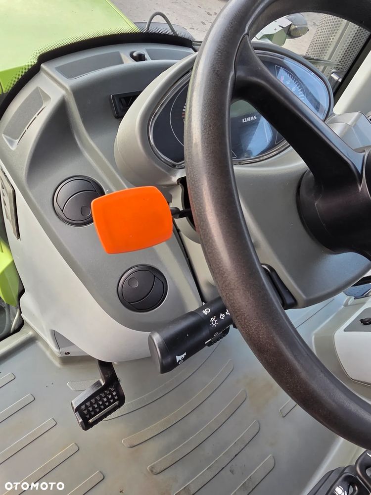 Claas Arion 620 Cis - 21