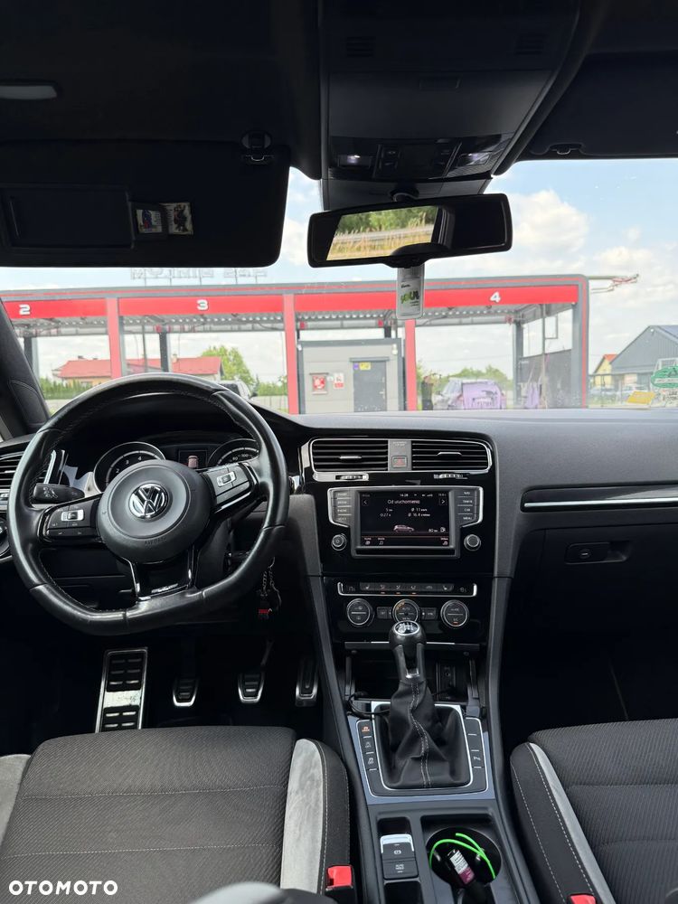Volkswagen Golf VII 2.0 TSI BMT 4Mot R - 24