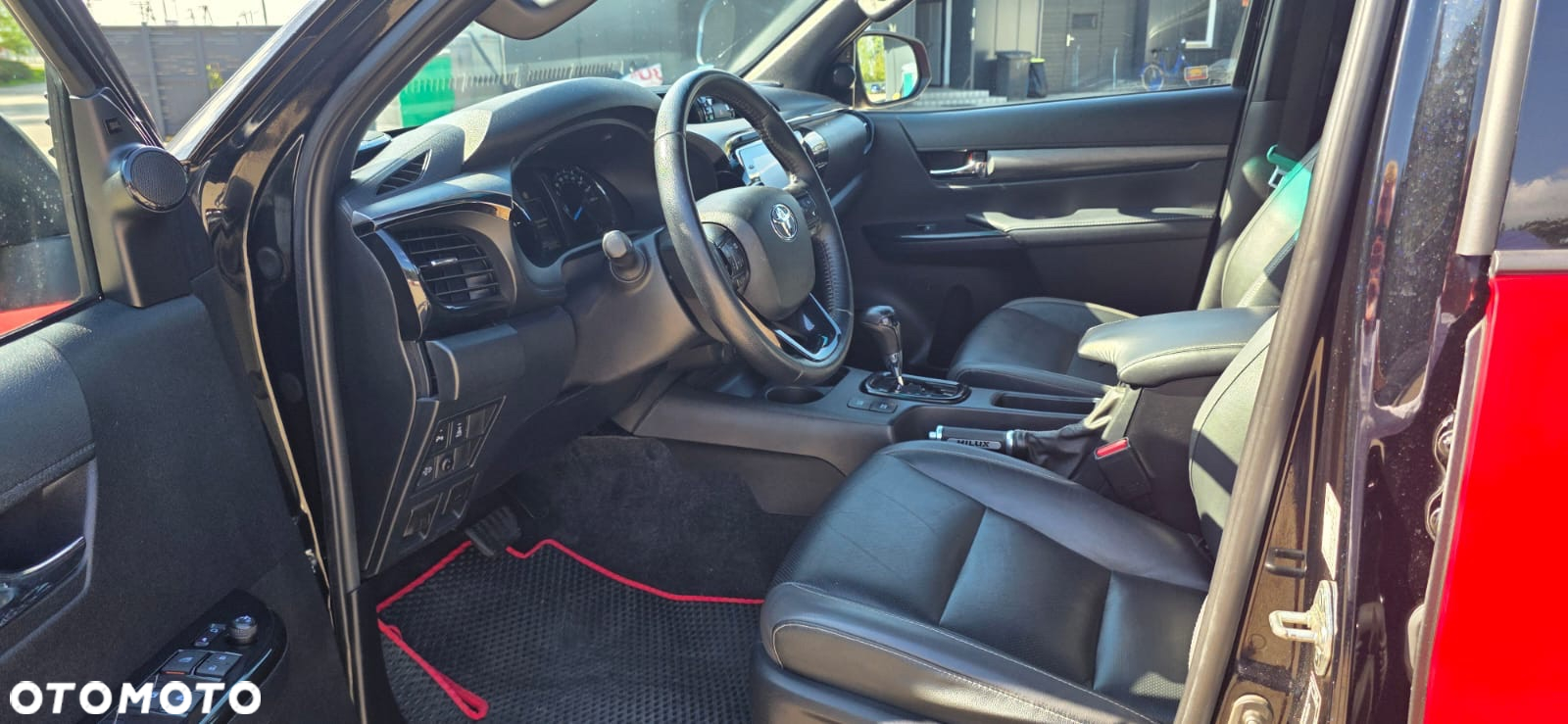 Toyota Hilux 2.8 D-4D Double Cab Invincible 4x4 - 14