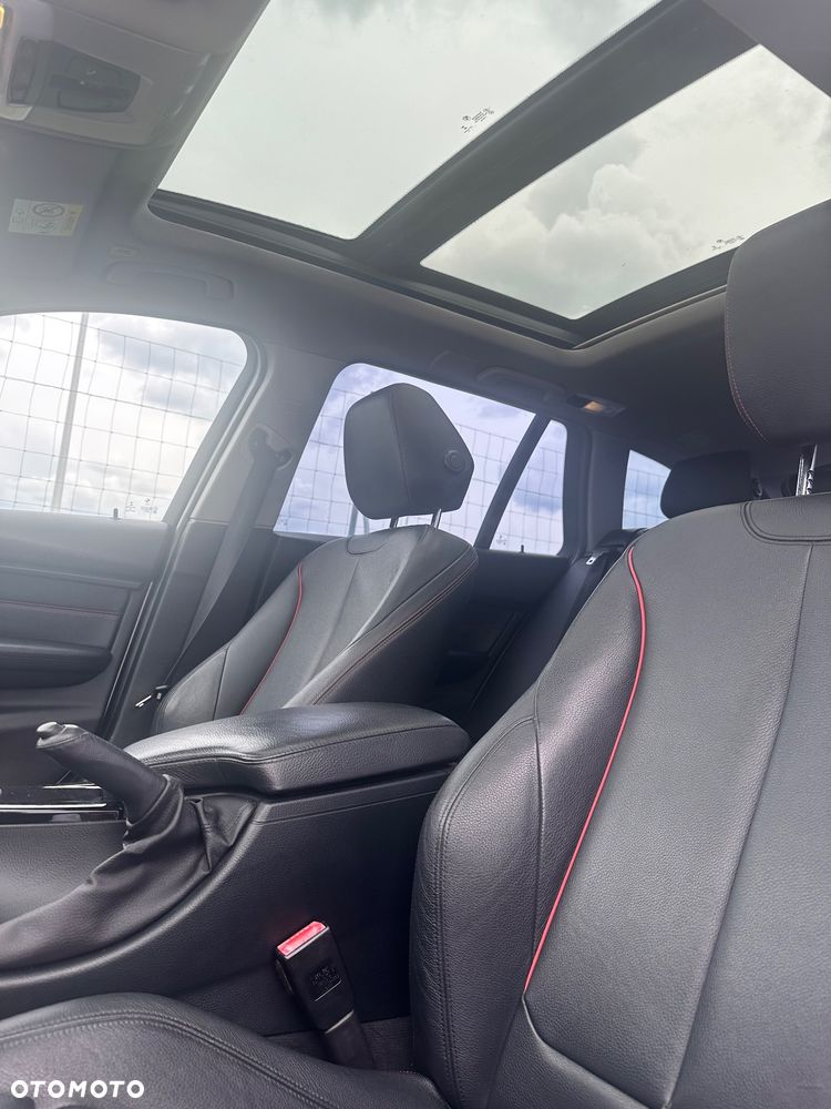 BMW Seria 3 320d Sport Line - 10