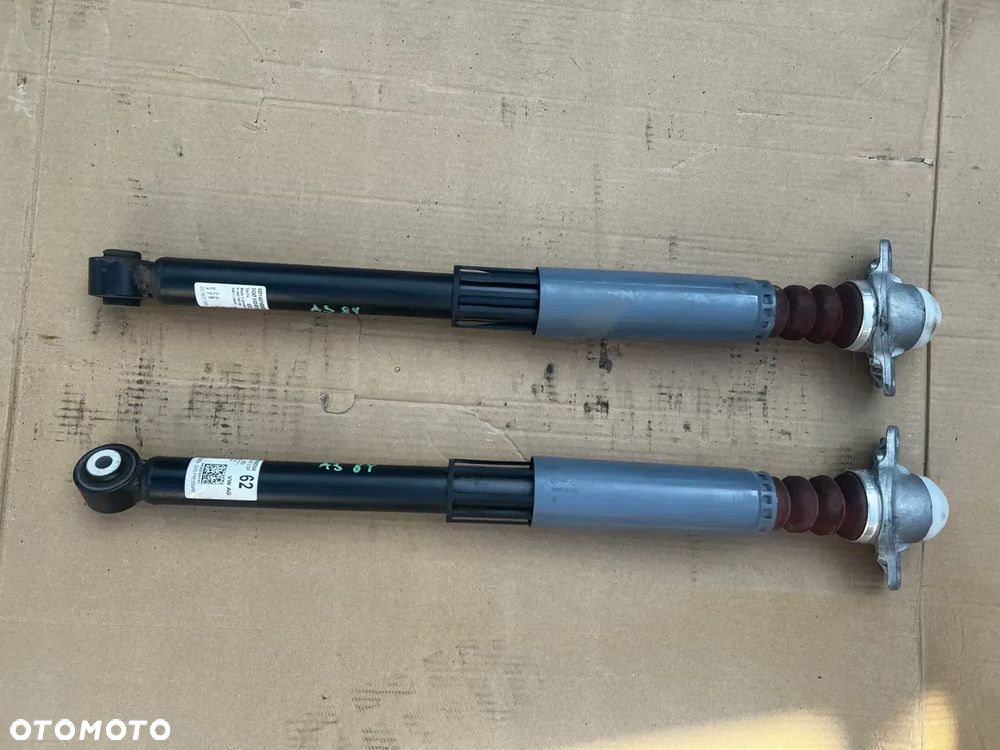 Amortyzator tył tylny PARA Audi A3 8Y 5Q0512013 DF ** - 1