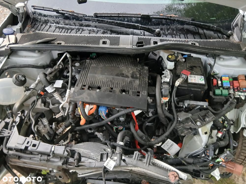 Citroën C4 e-C4 156 PLUS - 16