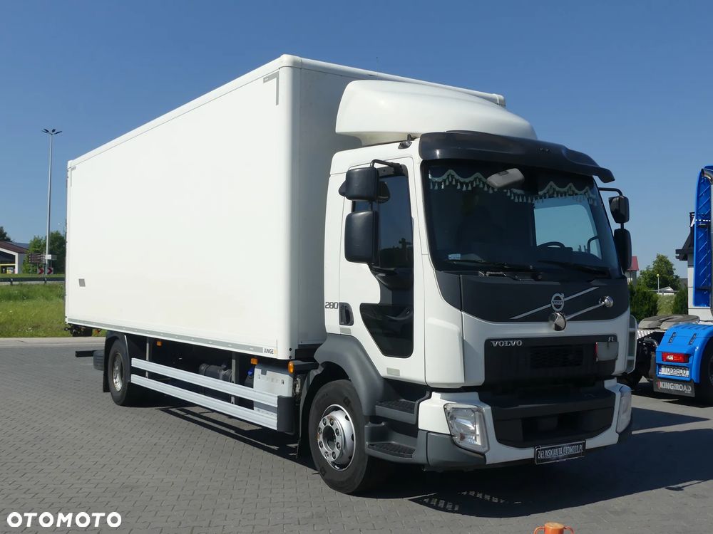 Volvo FL 16.280 / EURO 6 / KONTENER 7.30 / NISKI PRZEBIEG / - 12