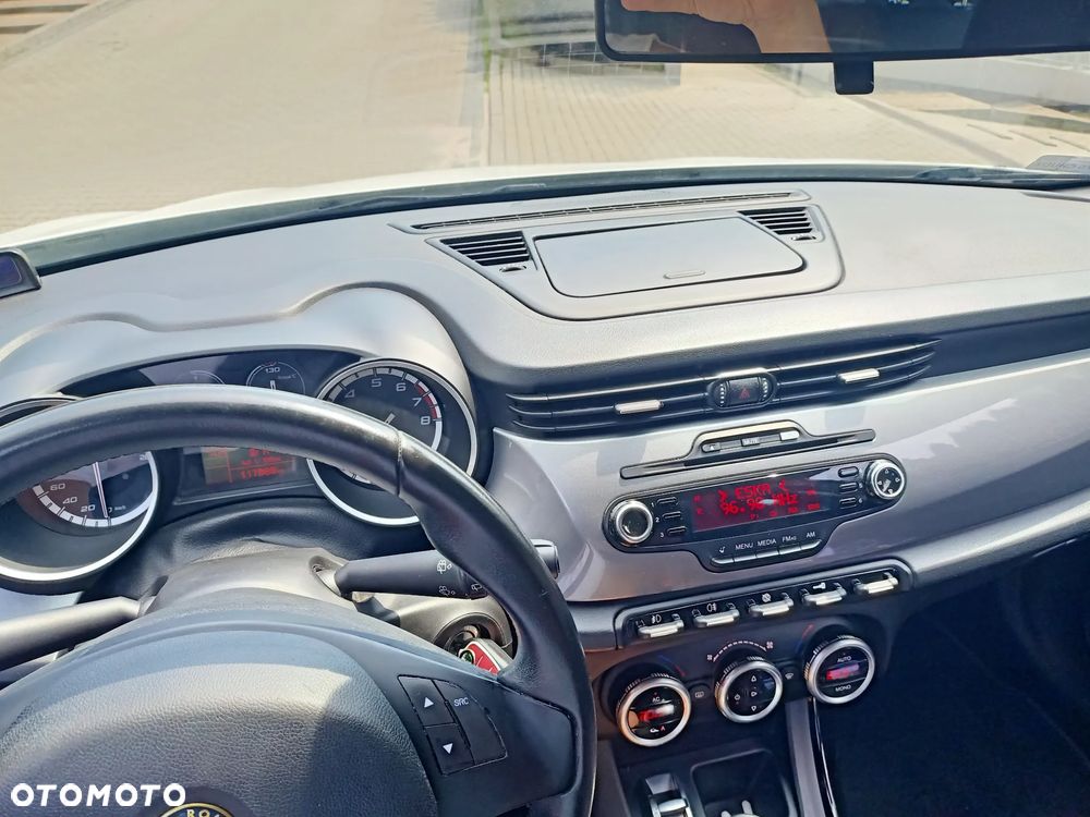 Alfa Romeo Giulietta - 9