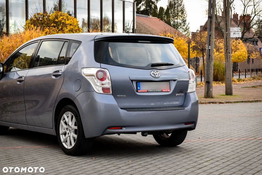 Toyota Verso 1.8 Sol 7os - 12