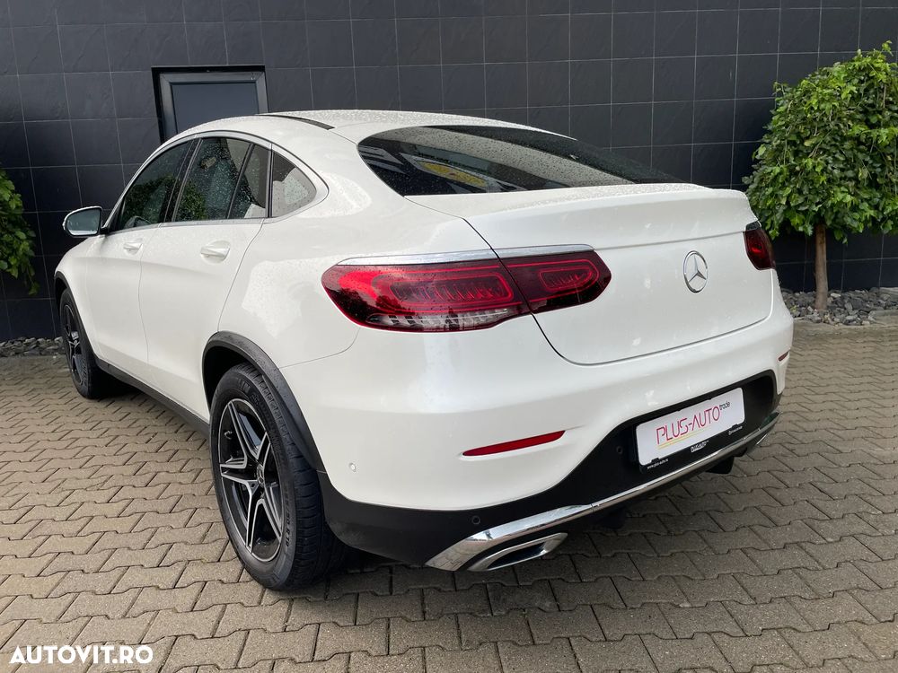 Mercedes-Benz GLC Coupe 300 4MATIC MHEV - 4