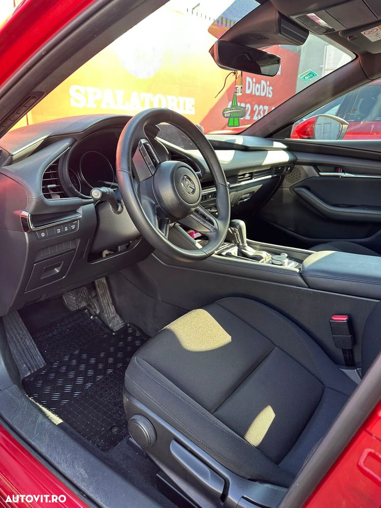 Mazda 3 G122 AT Plus - 3