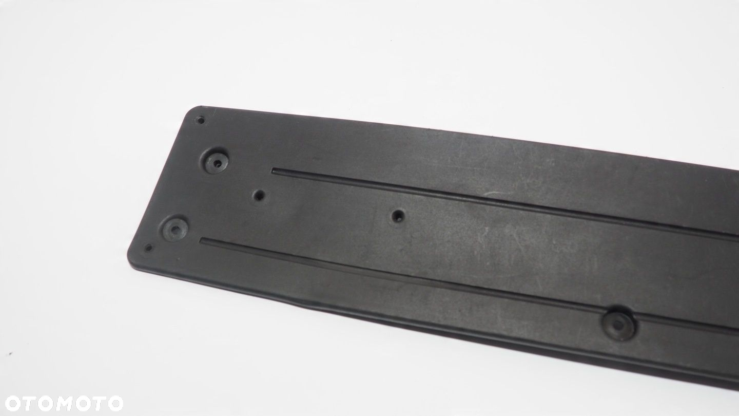 BMW 3 F30 F31 ramka mocowanie tablicy 8068129 - 4