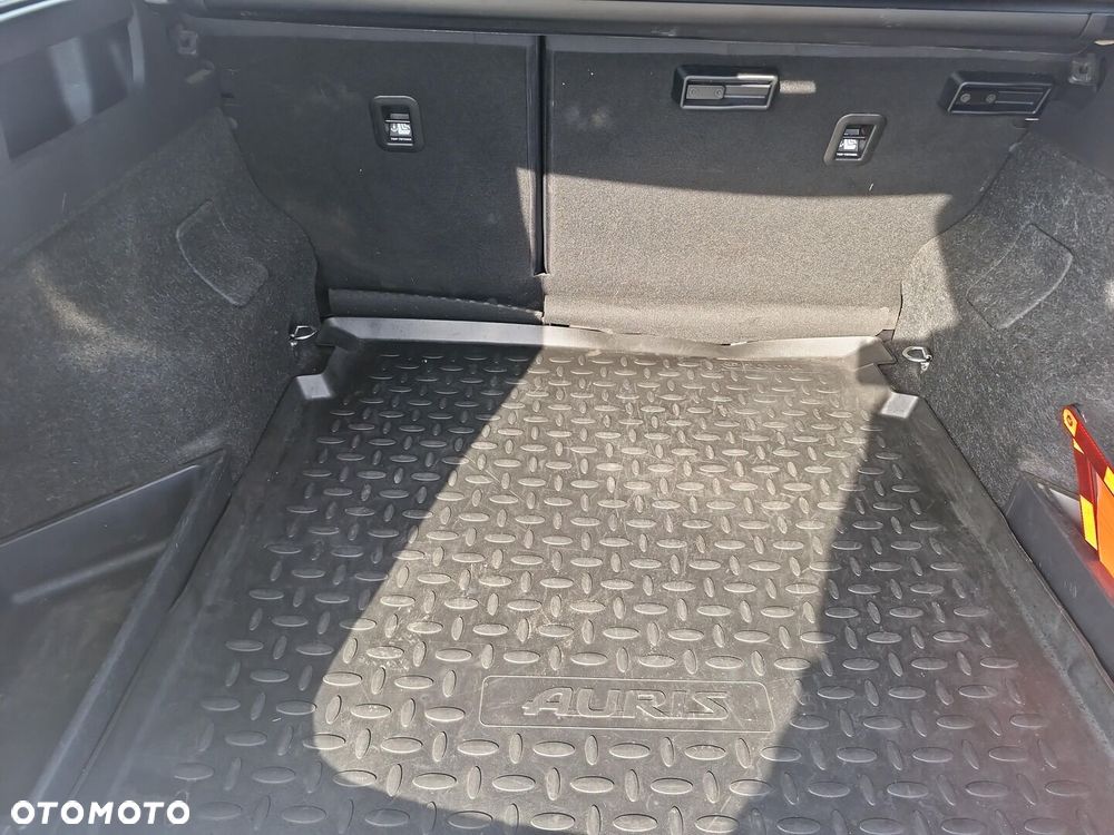 Toyota Auris 1.4 D-4D Active - 15