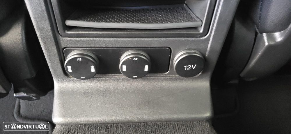 Jaguar F-Pace 2.0 i4D R-Sport AWD Aut. - 18