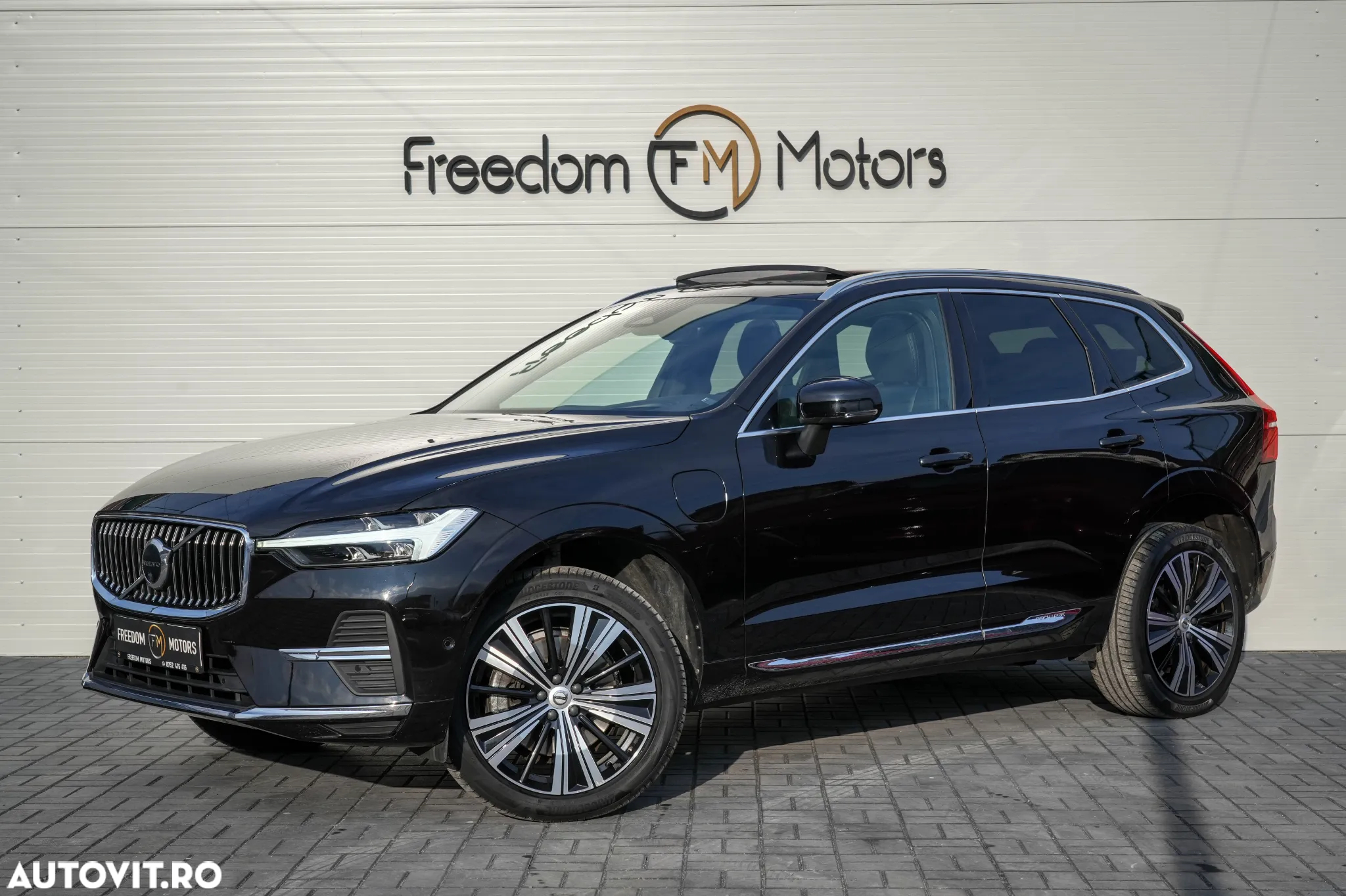 Volvo XC 60 T6 AWD Recharge Geartronic Inscription Expression - 6