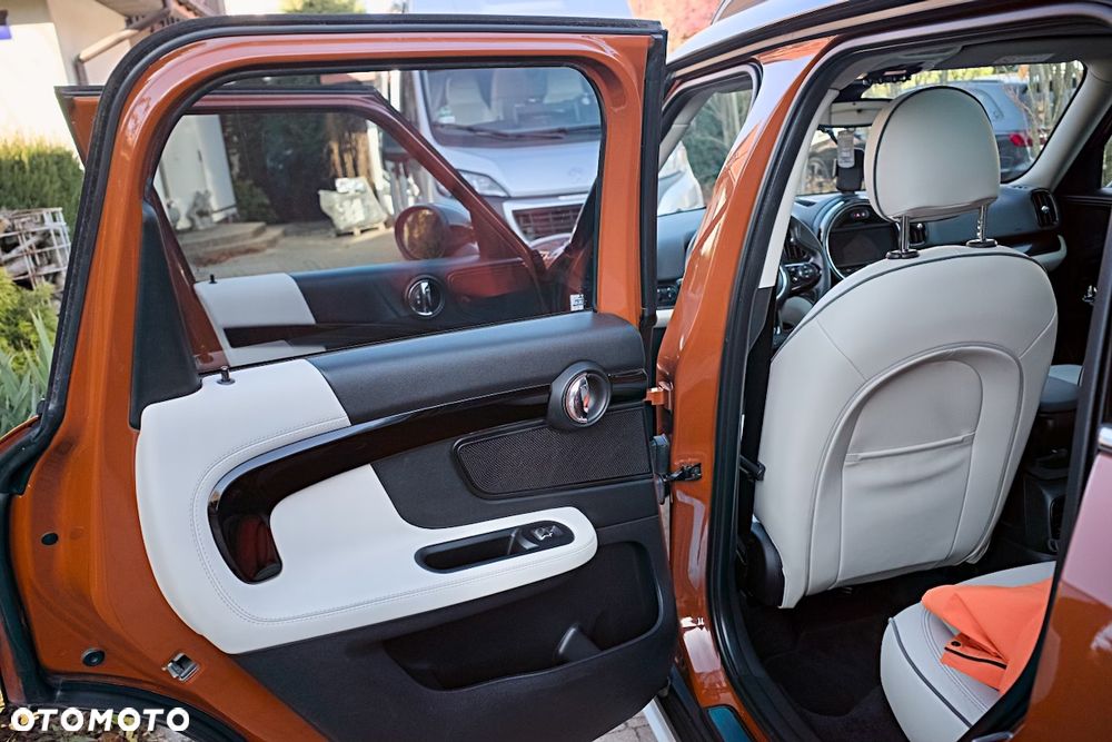 MINI Countryman Cooper SD ALL4 - 13