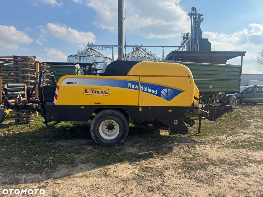 New Holland BB9070 - 4