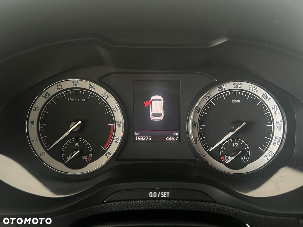 Skoda Karoq 1.6 TDI SCR 4x2 Style - 20