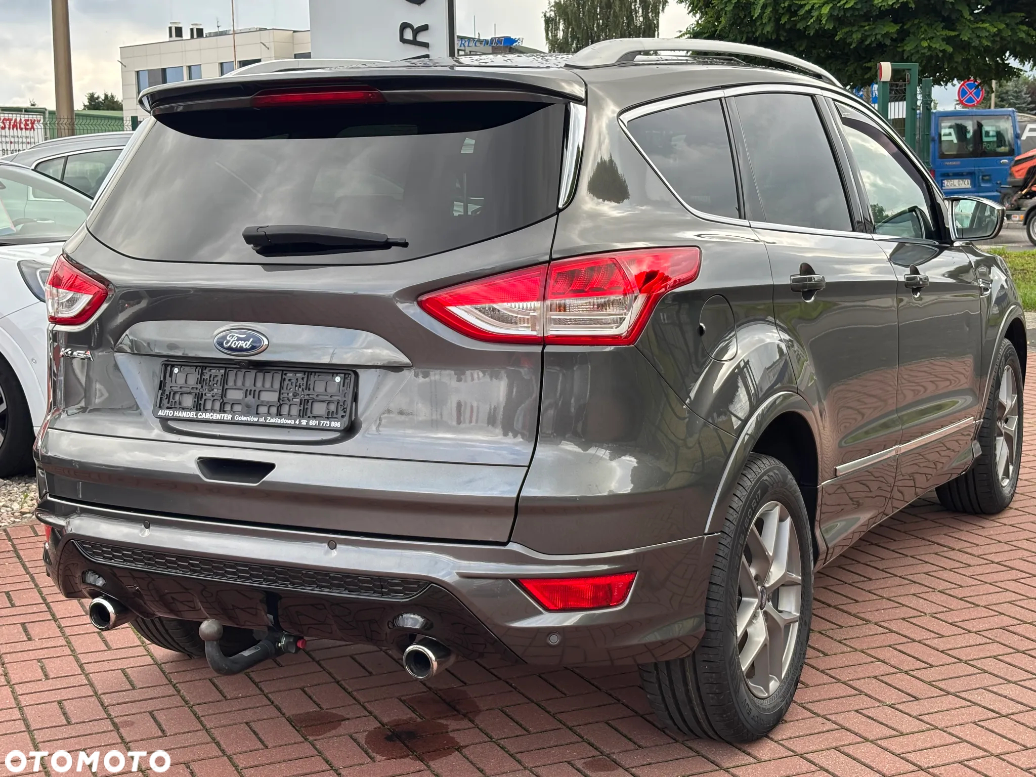 Ford Kuga 1.5 EcoBoost 2x4 Titanium - 8