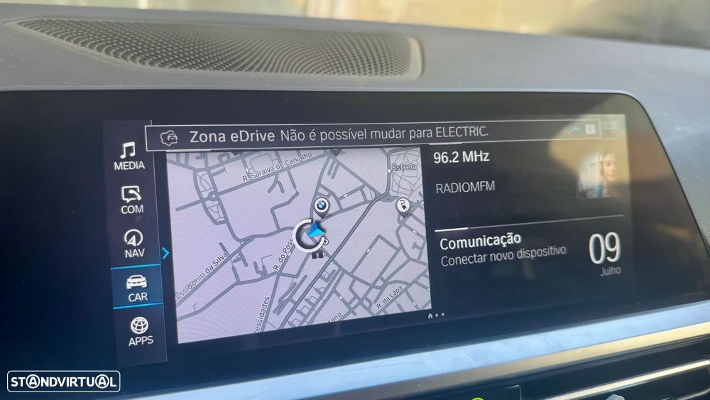 BMW 320 e Aut. Advantage - 30