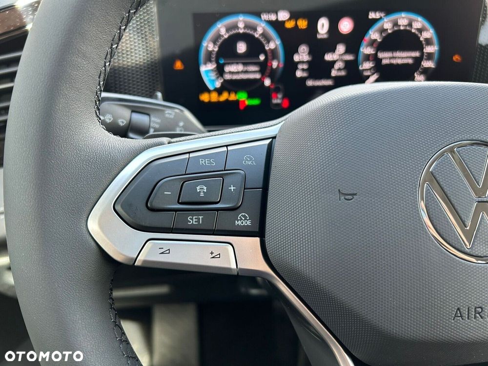 Volkswagen Tiguan - 15