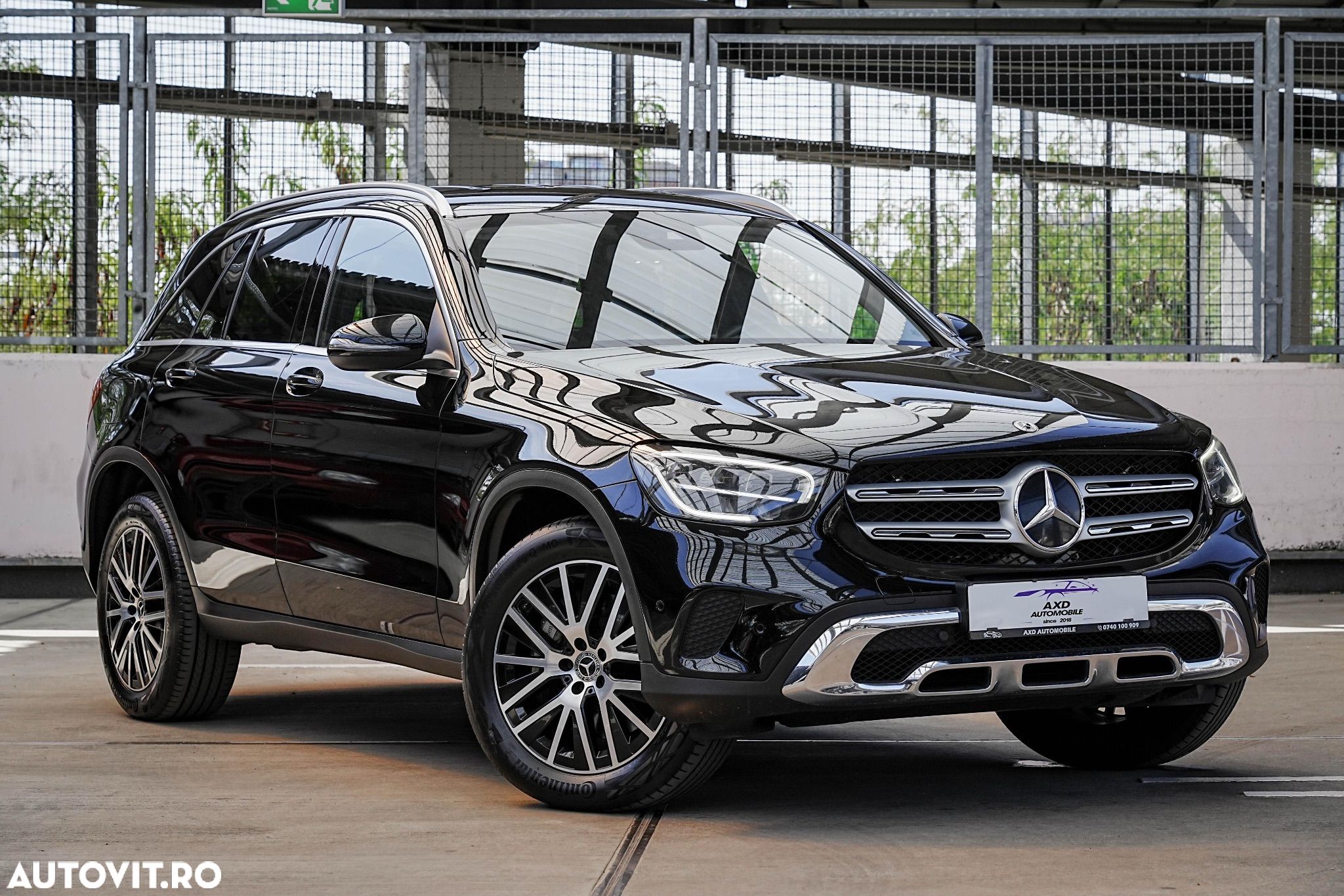 Mercedes-Benz GLC - 1