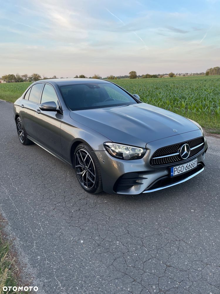 Mercedes-Benz Klasa E 220 d 4-Matic AMG - 1