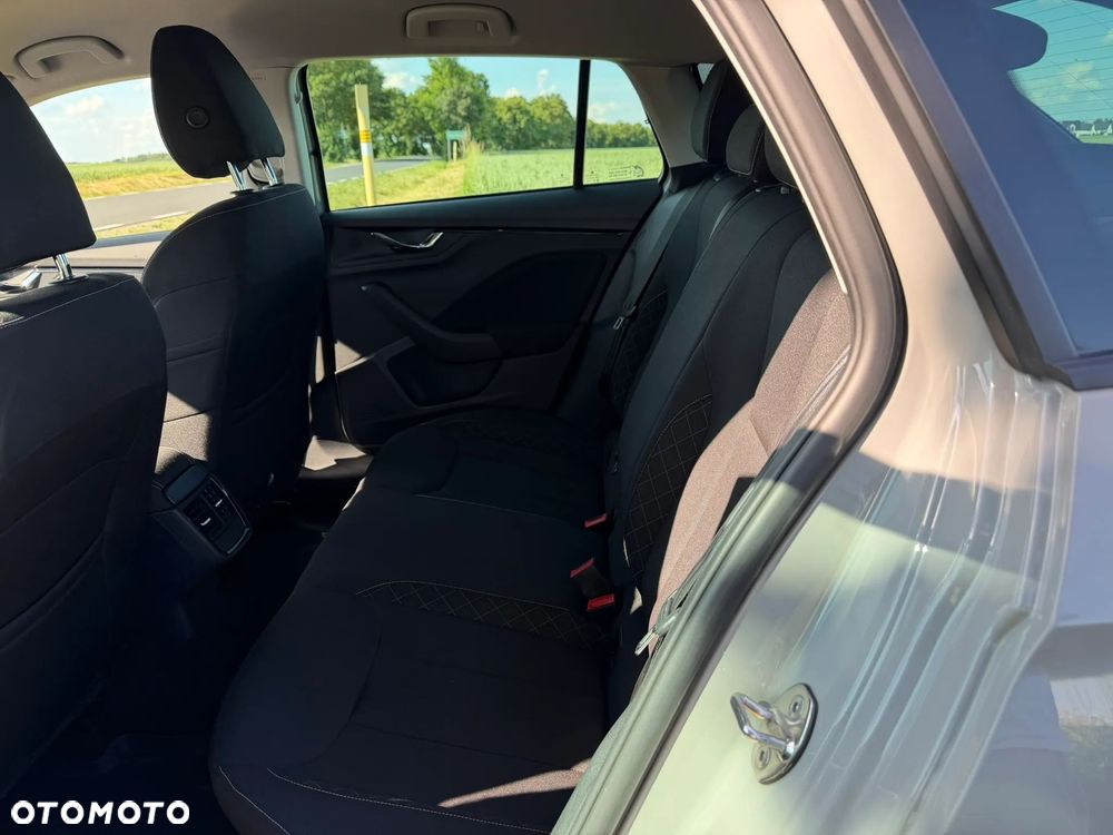 Skoda Scala 1.0 TSI Ambition DSG - 10