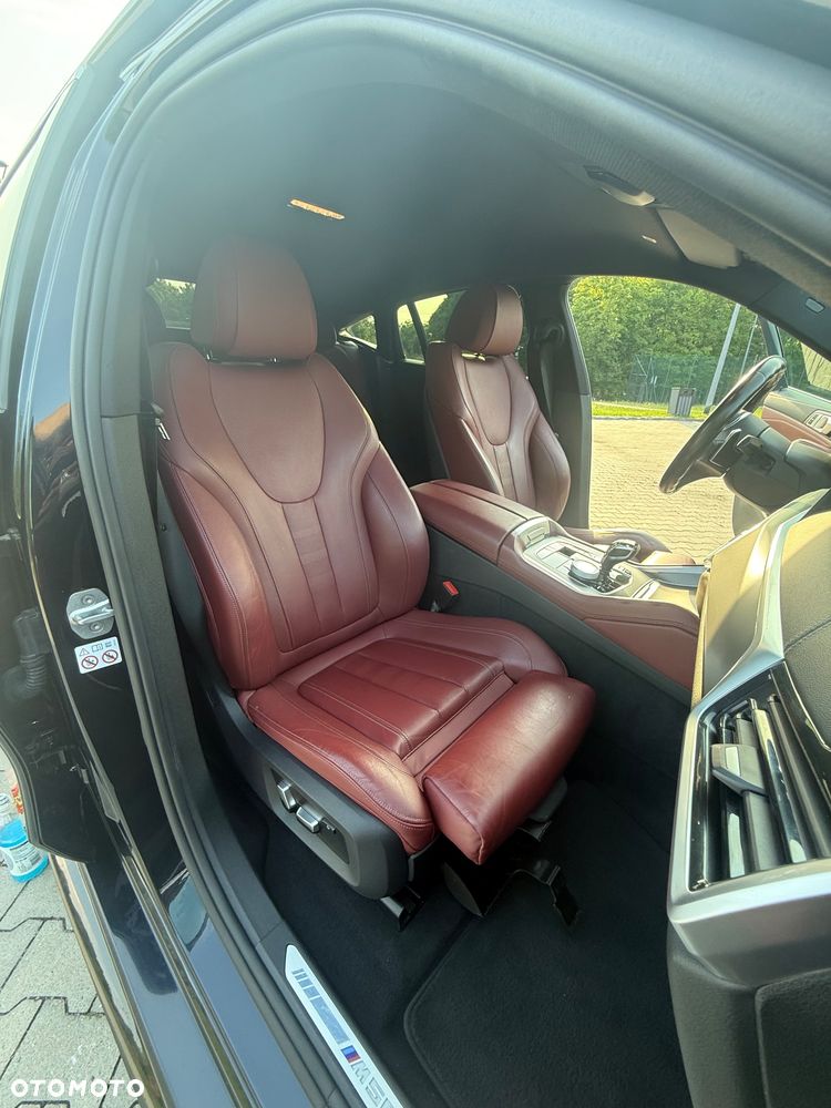 BMW X6 - 16