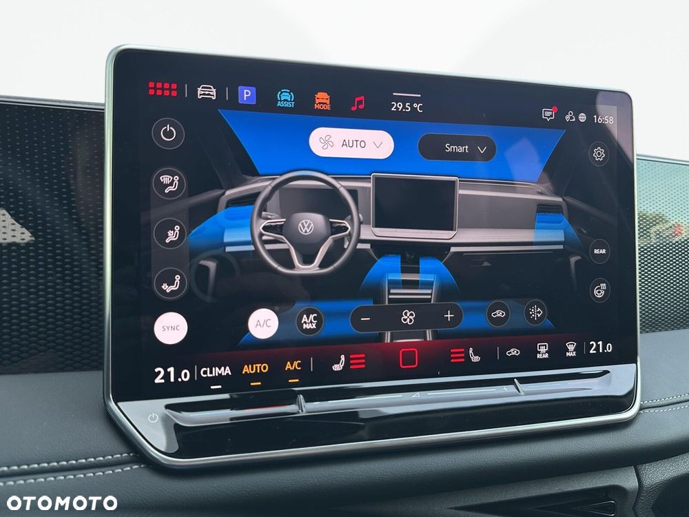 Volkswagen Tiguan - 33