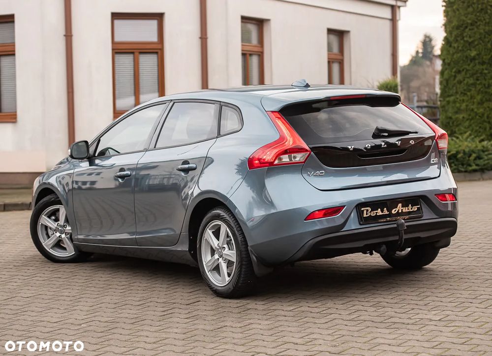 Volvo V40 D2 - 9