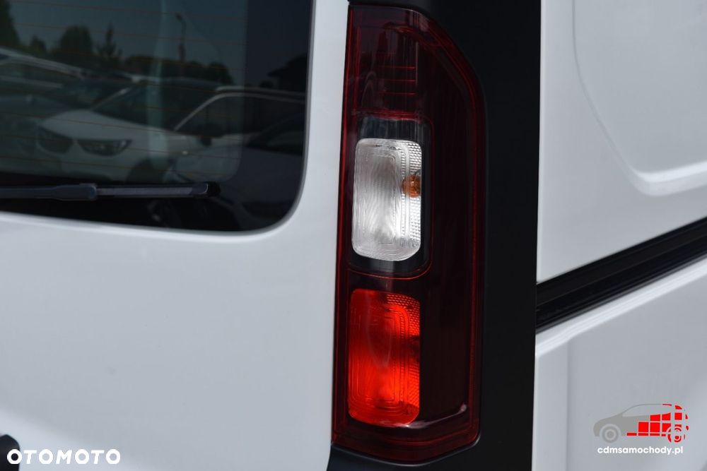 Renault Trafic - 14