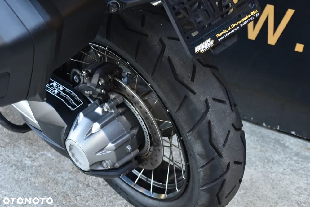 Honda VFR - 17